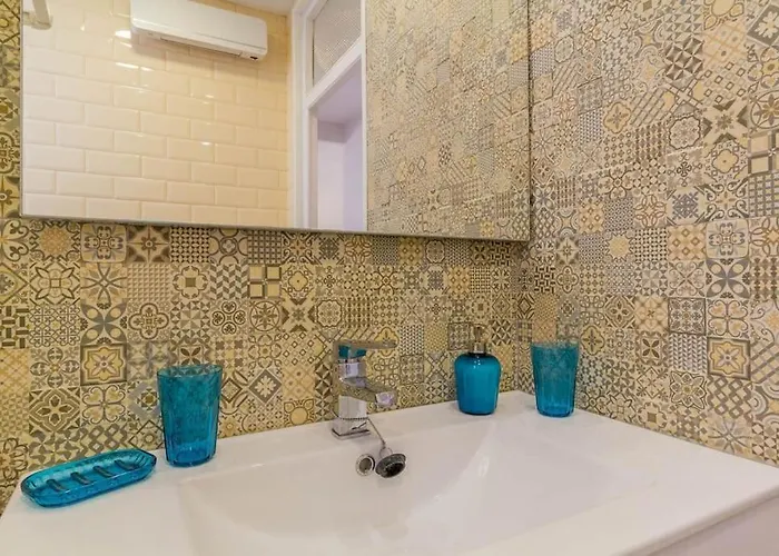 Gran Via By District Key Apartment Valencia