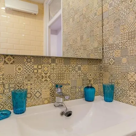 Gran Via By District Key Apartman Valencia